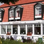 게스트하우스 Hohwachter Hof 3*