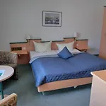 Hohwachter Hof 게스트하우스 3*